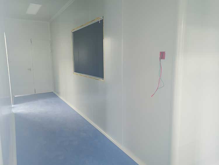 Laboratory-Cleanroom-1